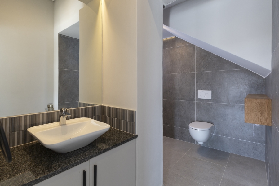 4 Bedroom Property for Sale in West Bank Eastern Cape